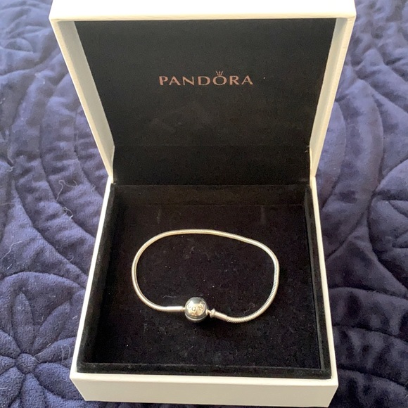Pandora Moments Snake Chain Bracelet small 6.3in